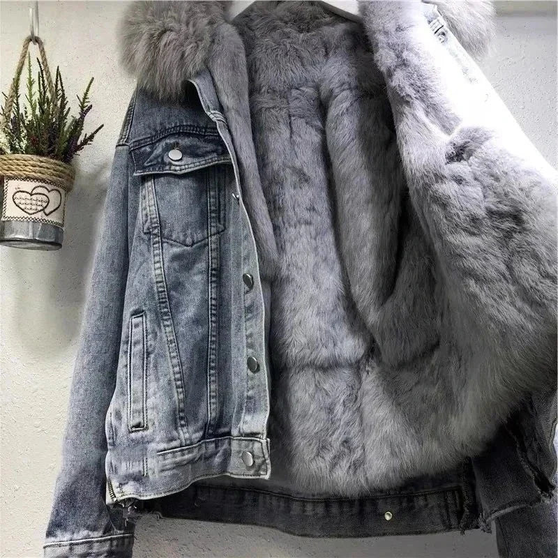 Winter Women Warm