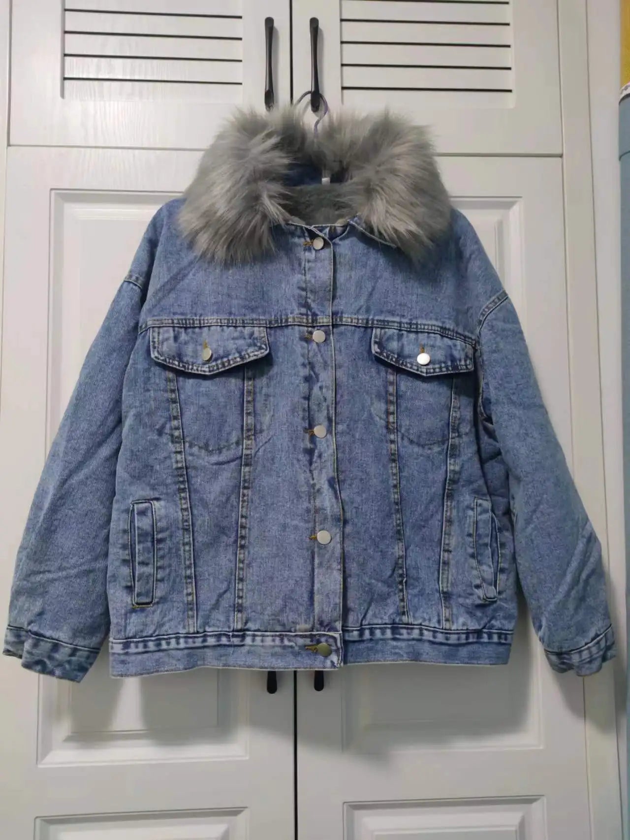 Winter Women Warm