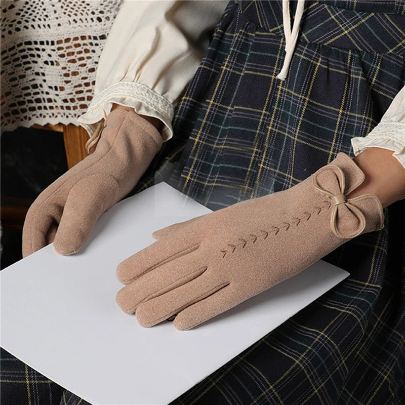 Women Gloves Cute Bow Embroidery